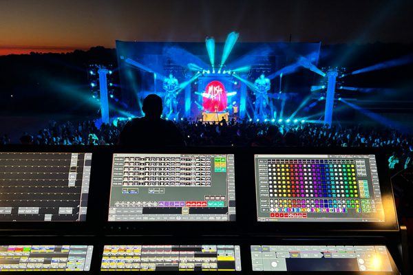 Lux Events In Control with MA Lighting & Luminex